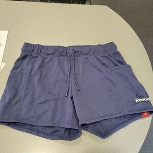 REEBOK relaxed short